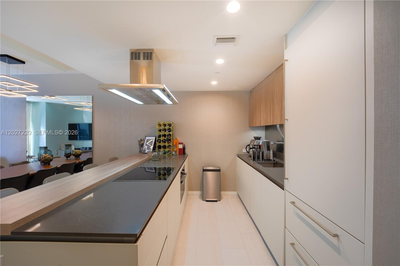 BRICKELL FLATIRON CONDO - Residential Lease