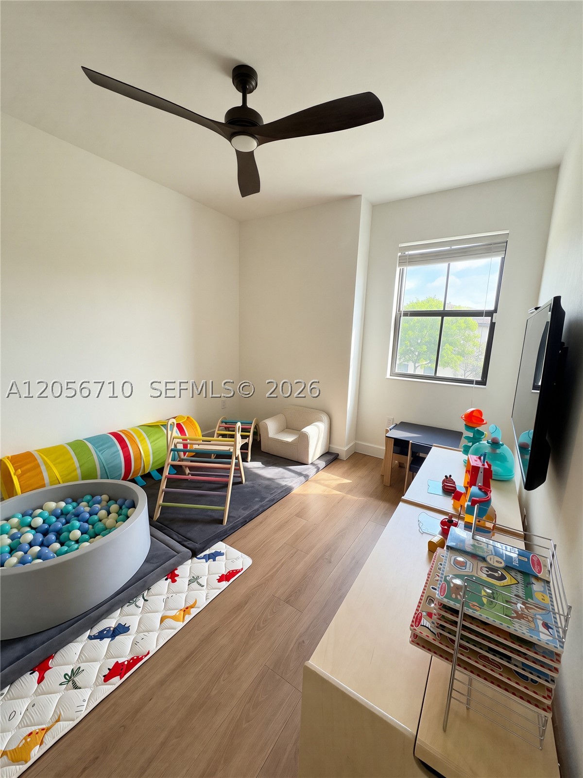 COCO PALM ESTATES - Residential