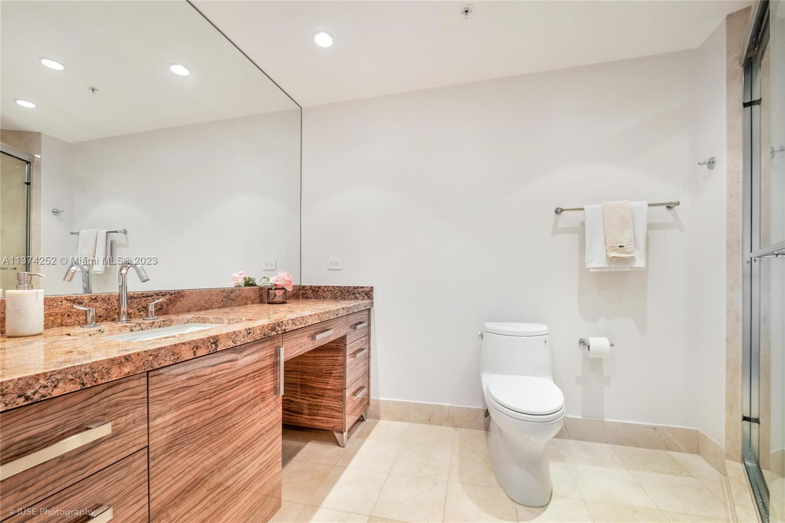 TEN ARAGON CONDO - Residential
