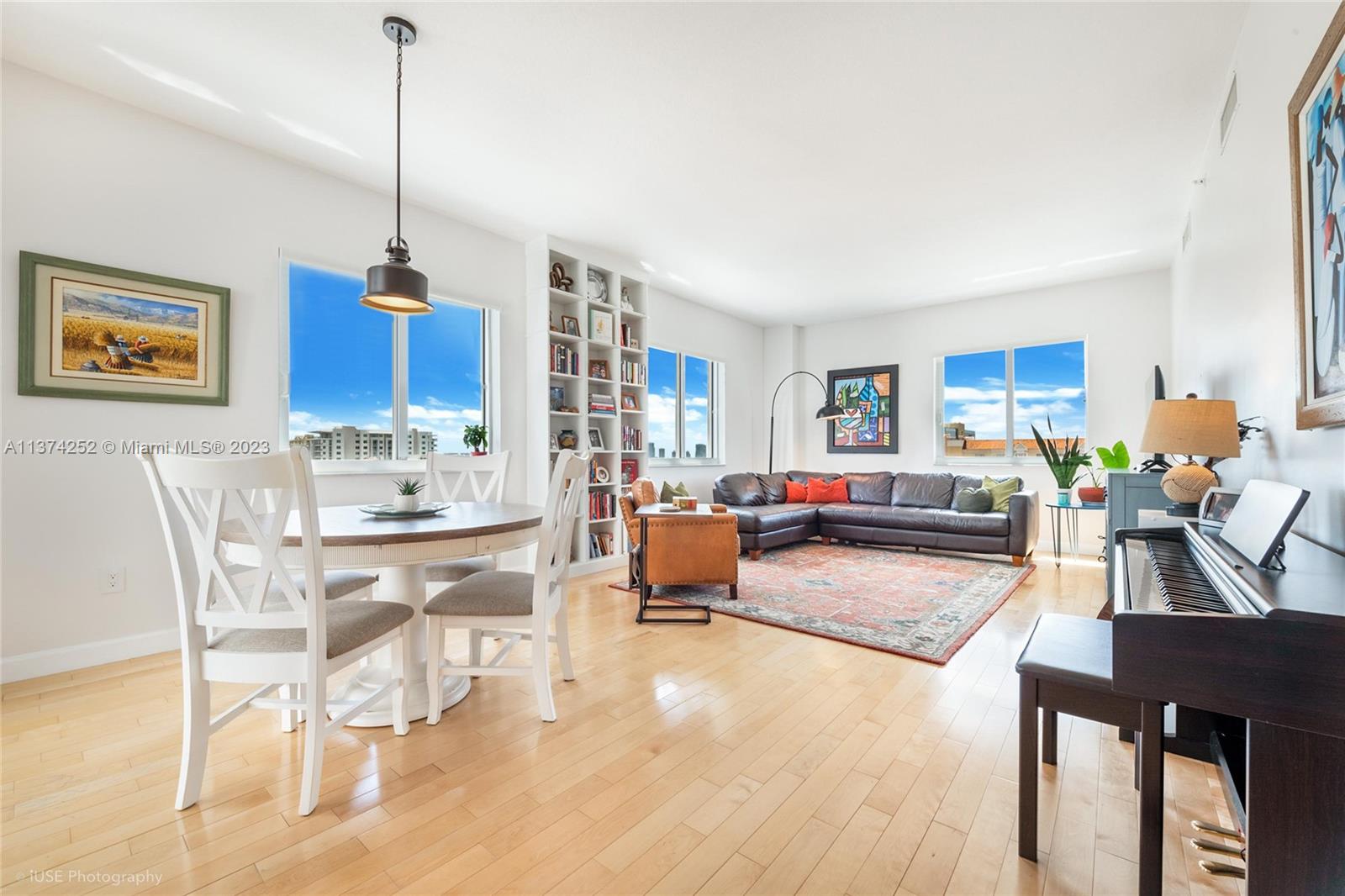TEN ARAGON CONDO - Residential