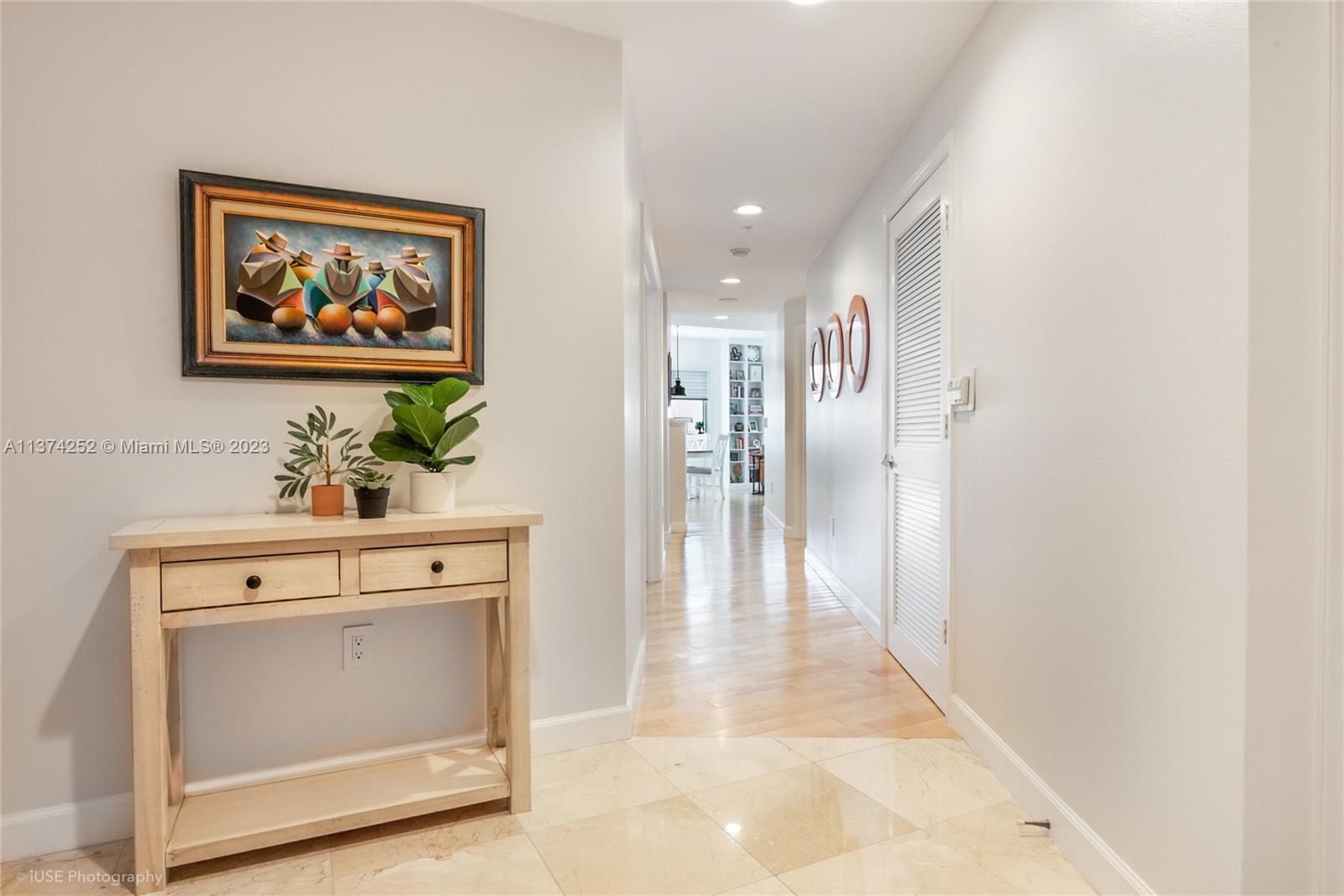 TEN ARAGON CONDO - Residential