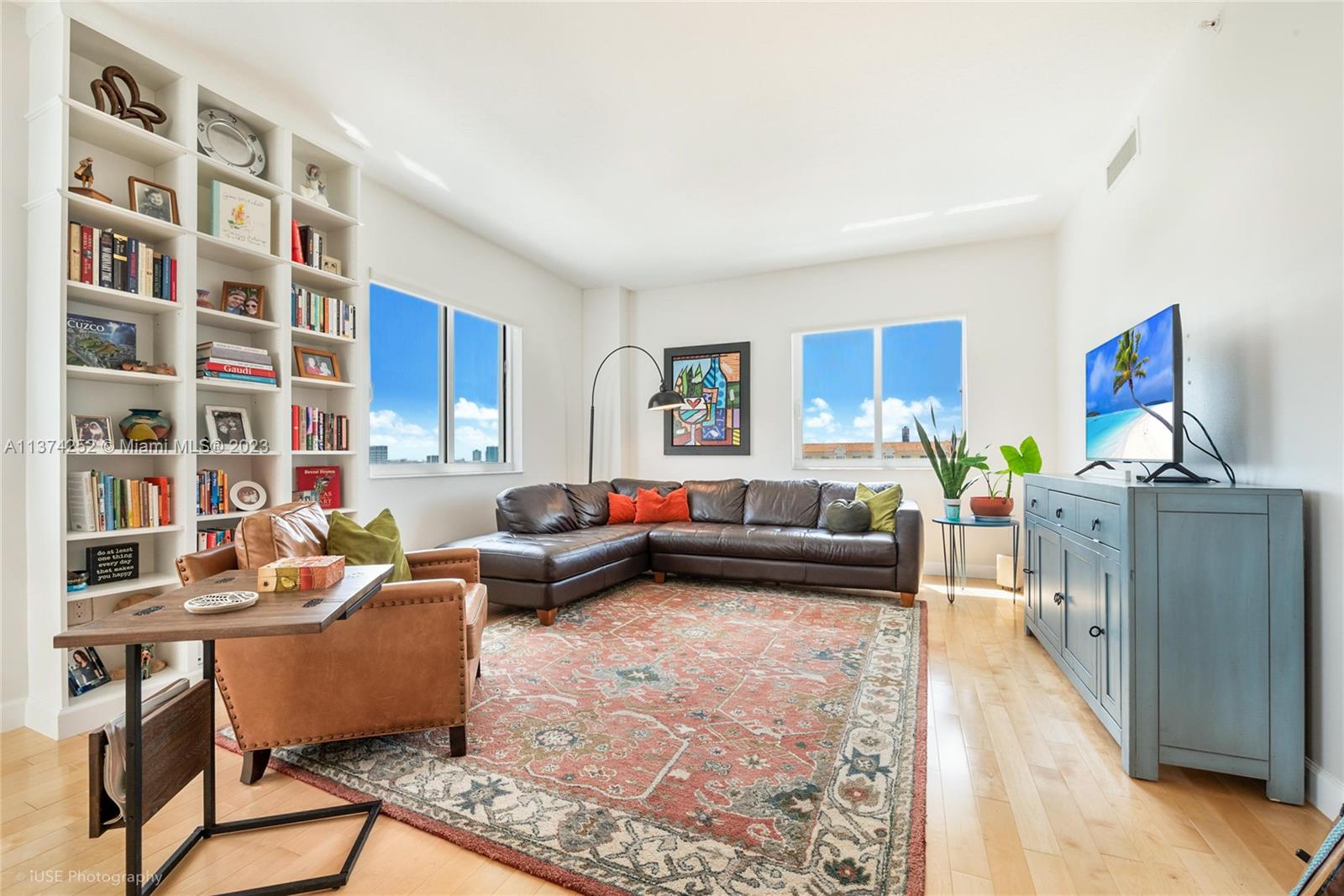 Rarely available upgraded and spacious 3 bedroom / 2 bathroom condo located in the heart of Coral Gables, 1 block from Miracle Mile. The unit features marble and wood flooring throughout, walnut kitchen cabinets, stainless steel appliances, and beautiful views of the sunrise over Coconut Grove and downtown Miami. Separate laundry room with full size washer and dryer. The Ten Aragon building offers a full suite of amenities, including a secure lobby, 24/7 concierge, on site management, a south facing outdoor pool area with jacuzzi, full gym, and community room. The unit includes 1 assigned garage parking space and ample guest parking. Walk downstairs to Miracle Mile and choose from multiple restaurants, entertainment venues, theaters and more.