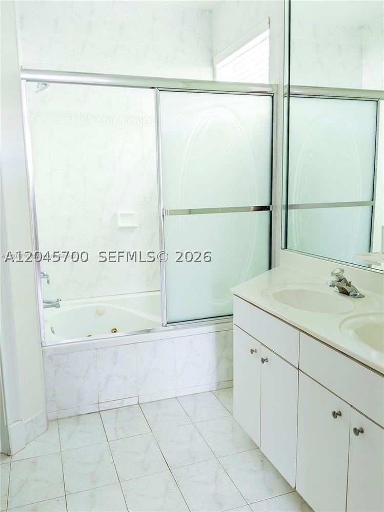 VILLA CASTILLO - Residential Lease