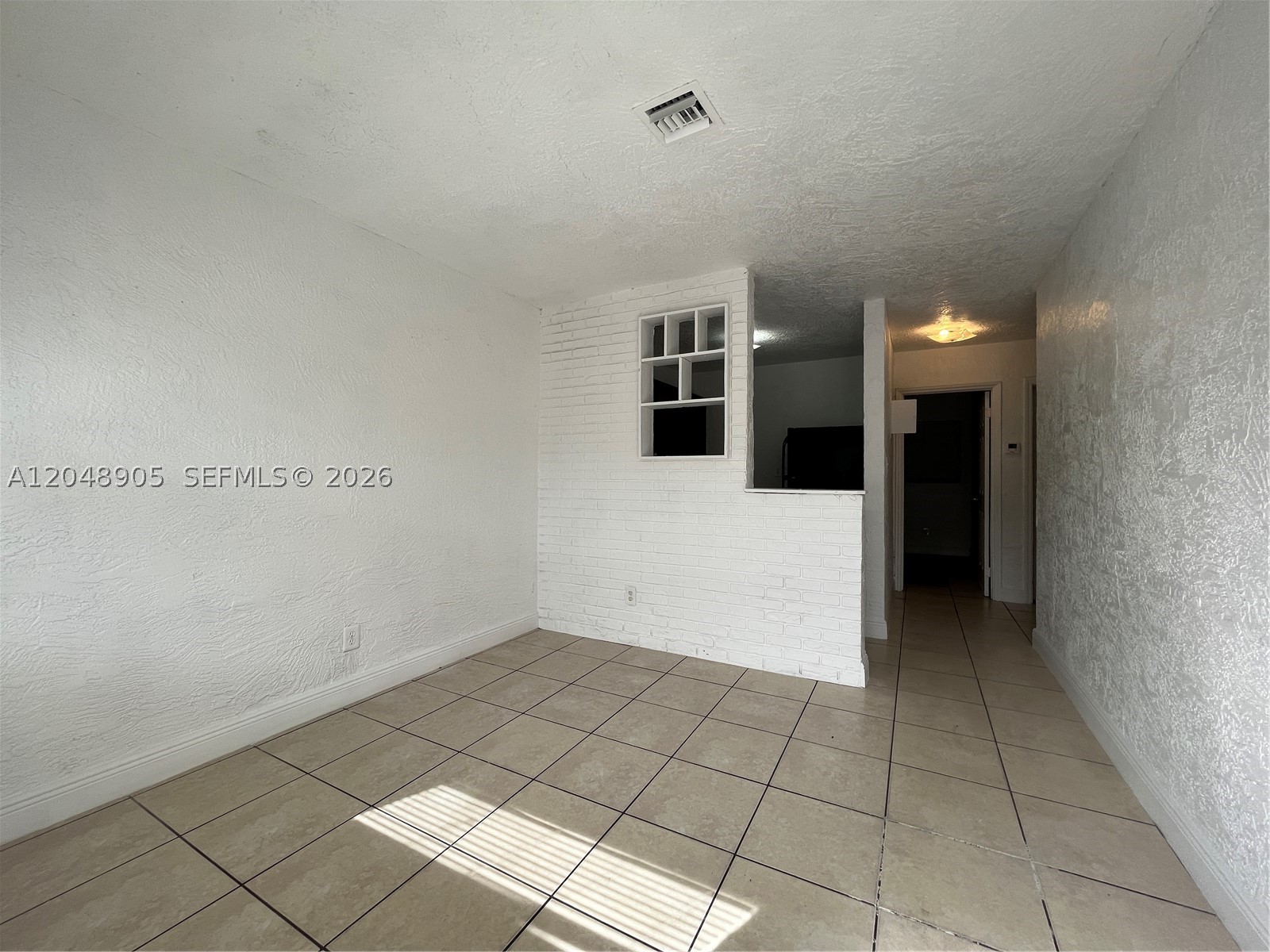 ¤33-48-42 W 50 OF E 435 - Residential Income