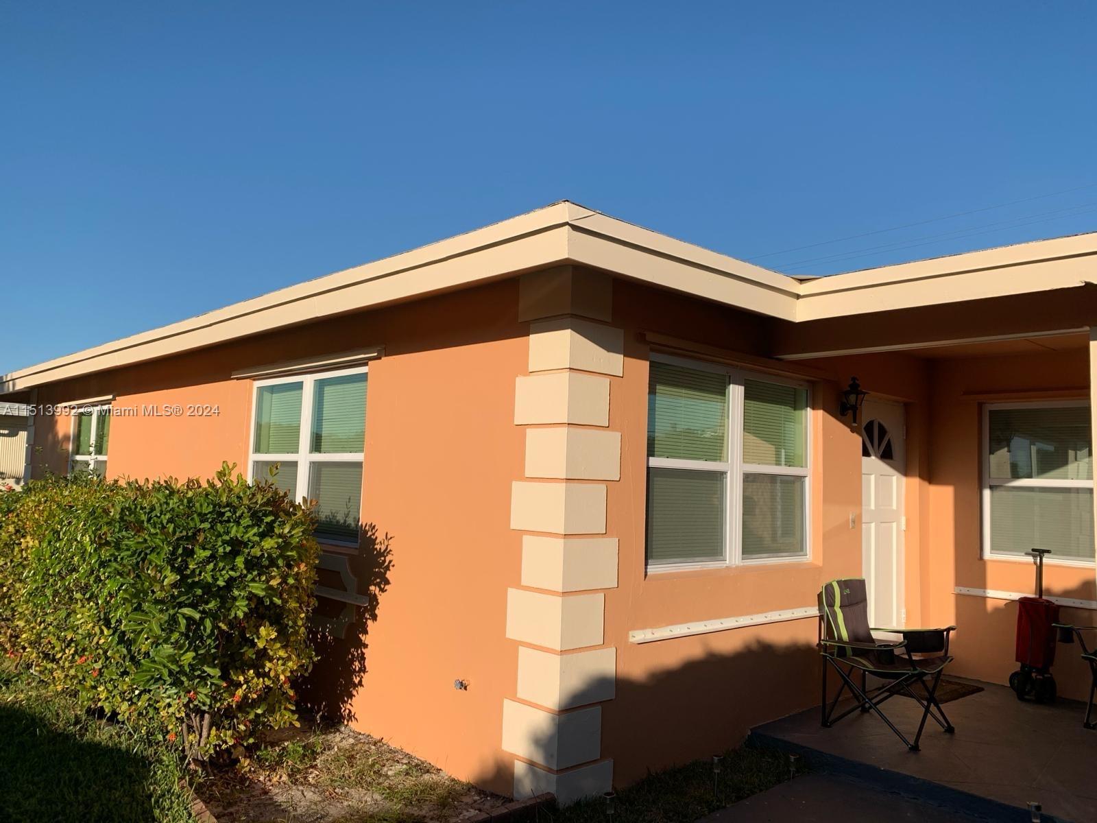 DEERFIELD BEACH ESTATES S - Residential Lease