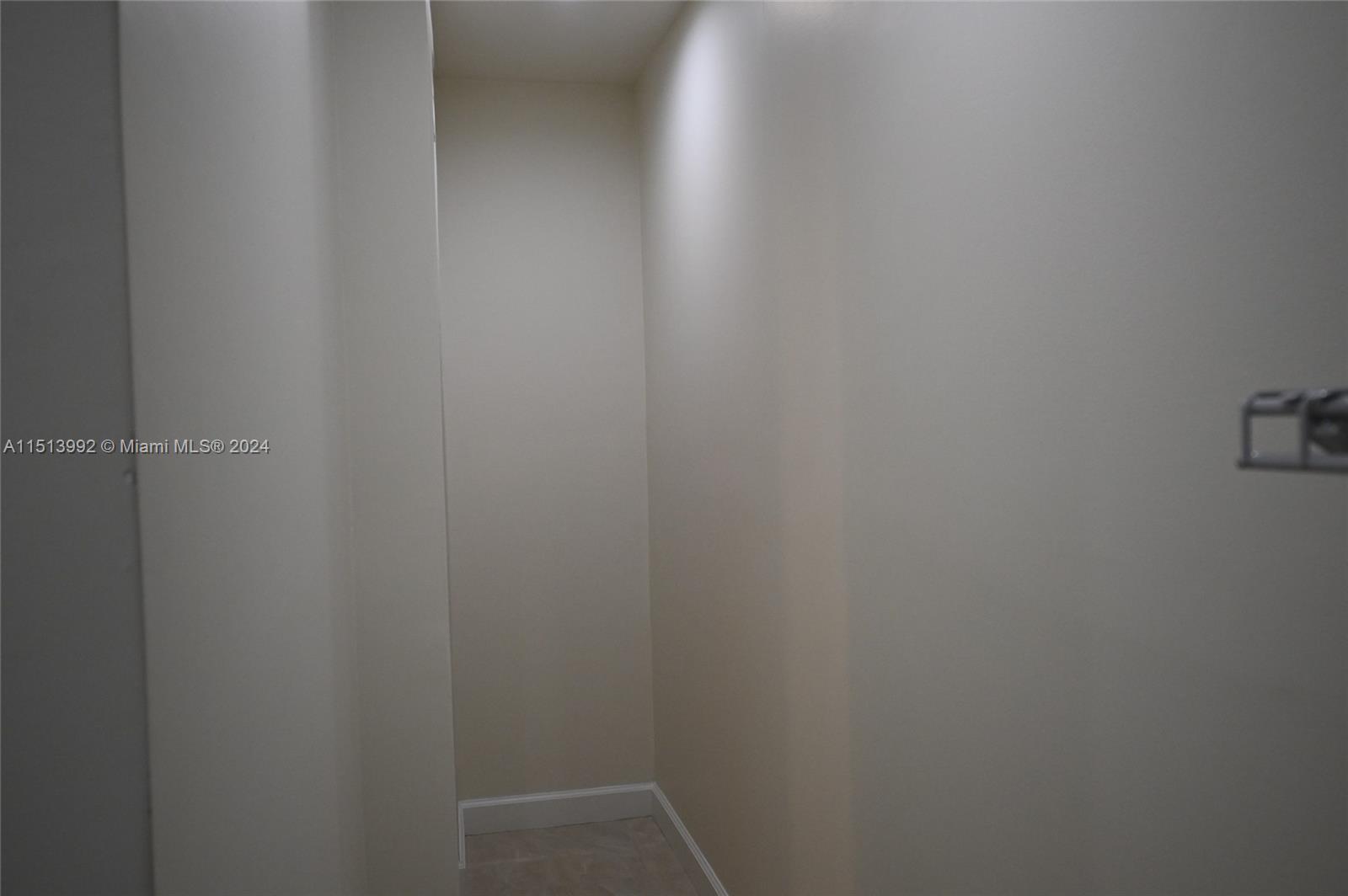 DEERFIELD BEACH ESTATES S - Residential Lease