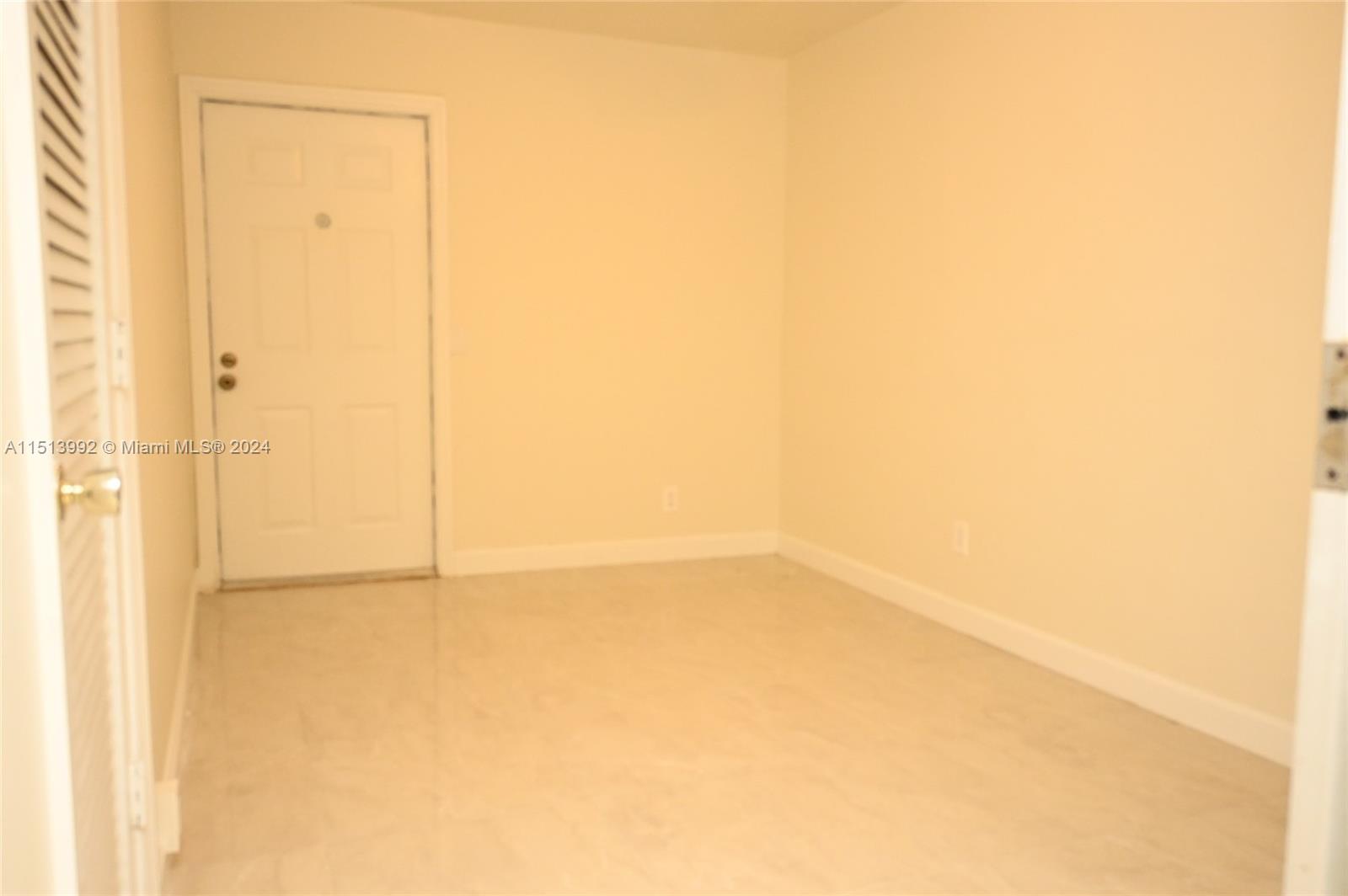 DEERFIELD BEACH ESTATES S - Residential Lease