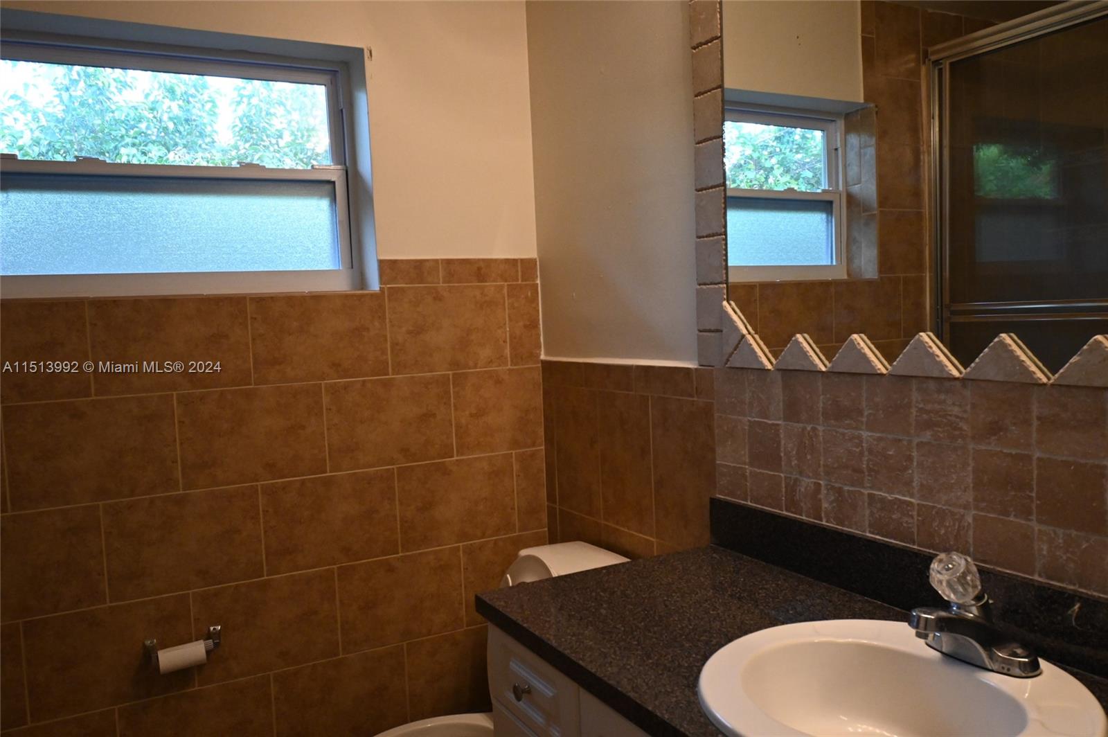 DEERFIELD BEACH ESTATES S - Residential Lease