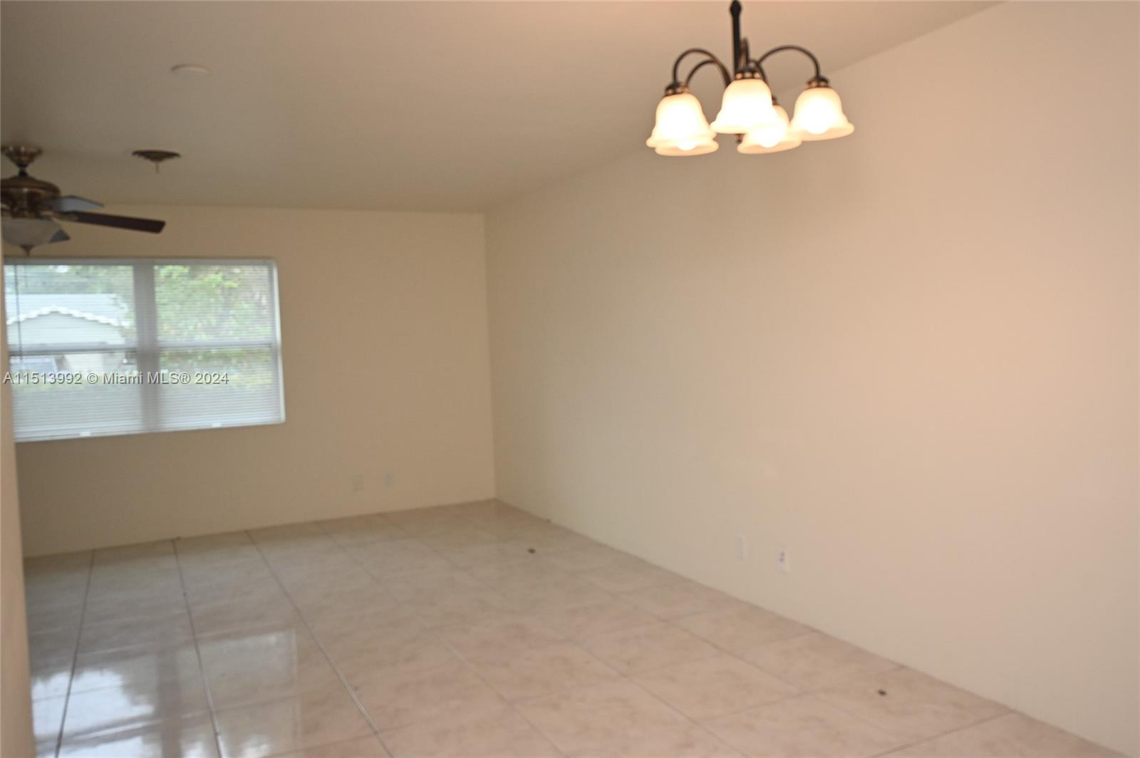 DEERFIELD BEACH ESTATES S - Residential Lease