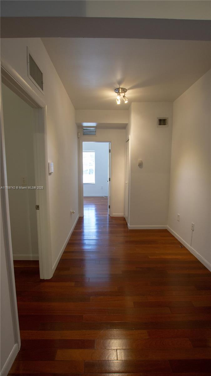 MYSTIC CONDO - Residential