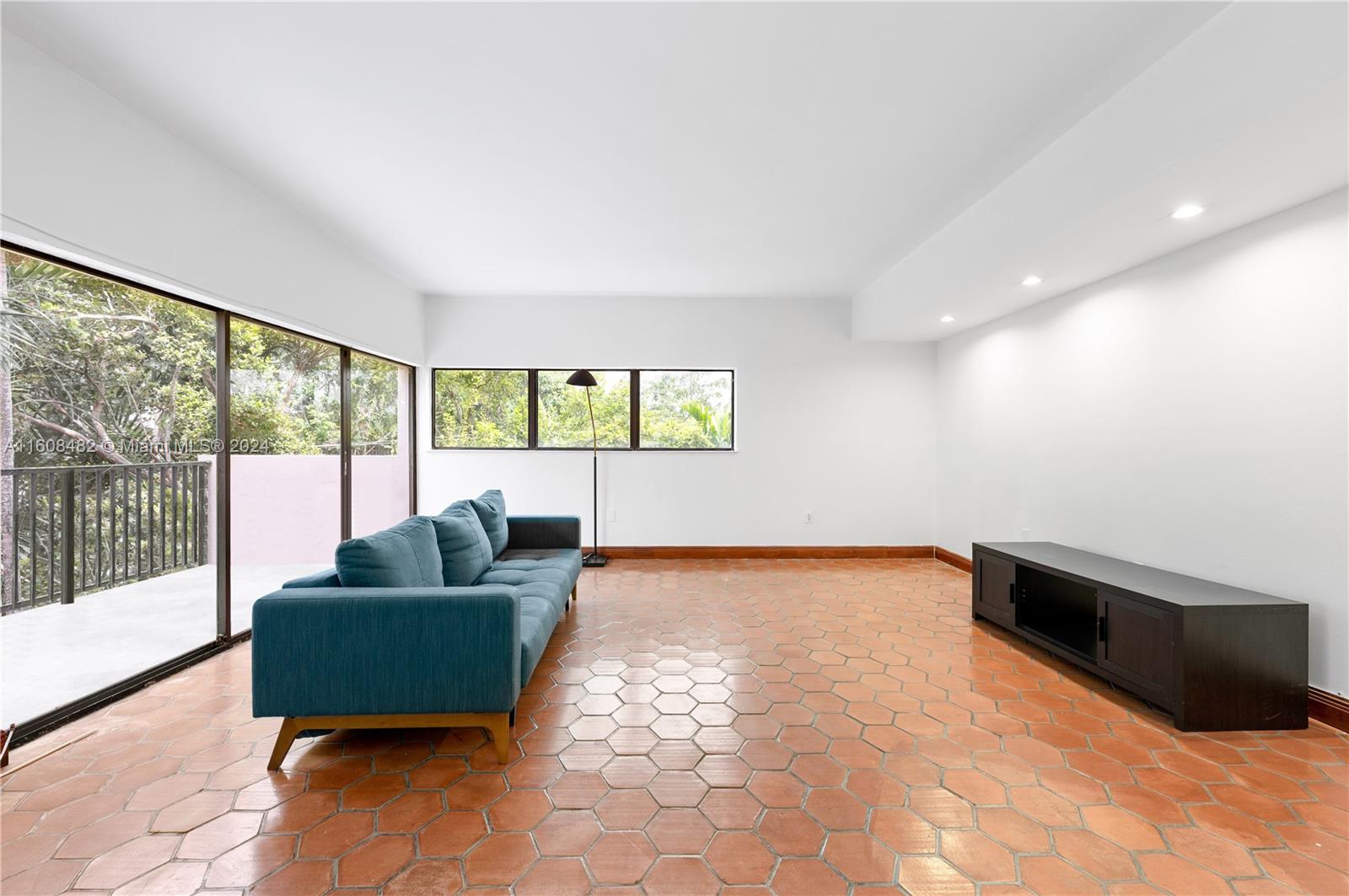 BRICKELL FOREST CONDO - Residential Lease