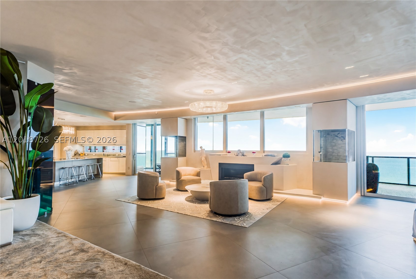 18555 COLLINS AVENUE COND - Residential