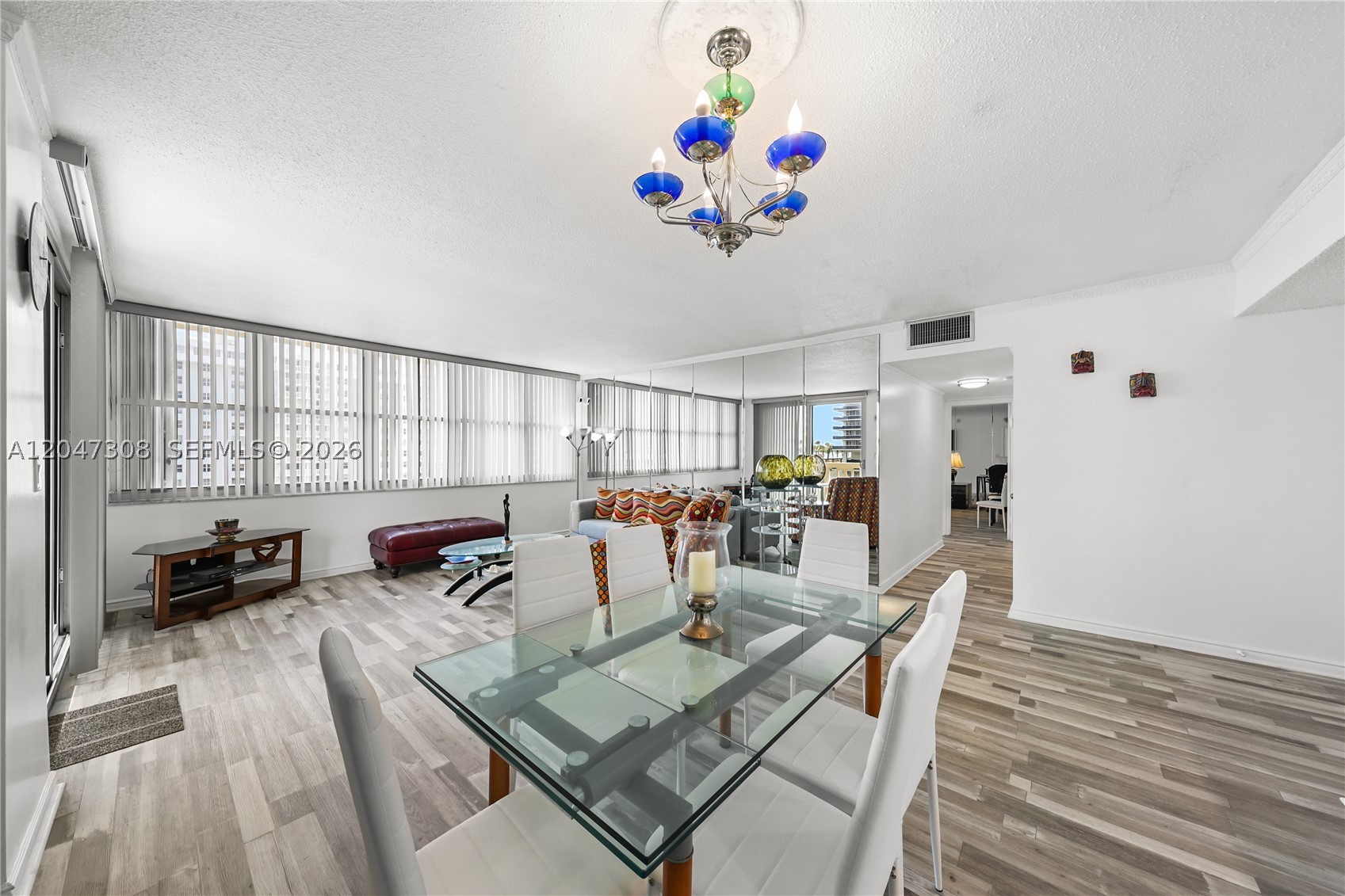 IMPERIAL TOWERS CONDO - Residential