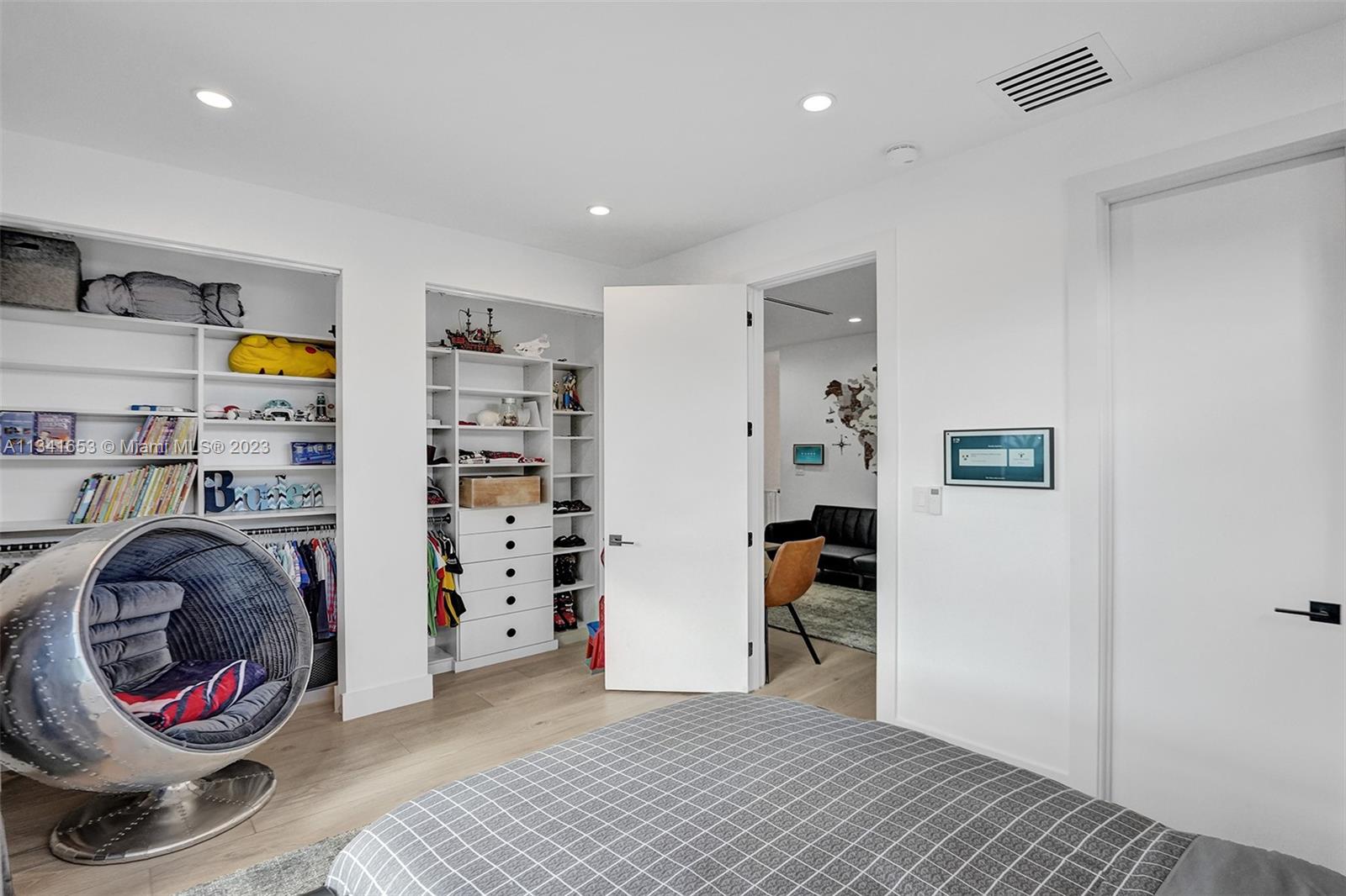 LITTLE HARBOR ON THE HILL - Residential