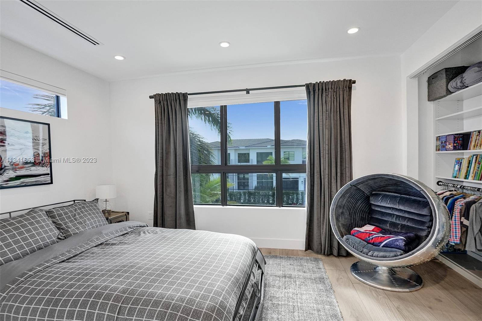 LITTLE HARBOR ON THE HILL - Residential