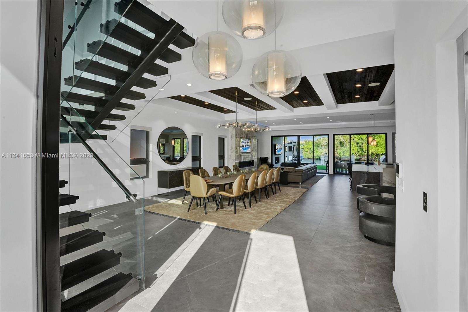 LITTLE HARBOR ON THE HILL - Residential