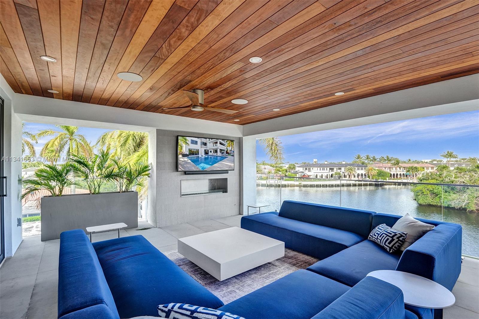 LITTLE HARBOR ON THE HILL - Residential