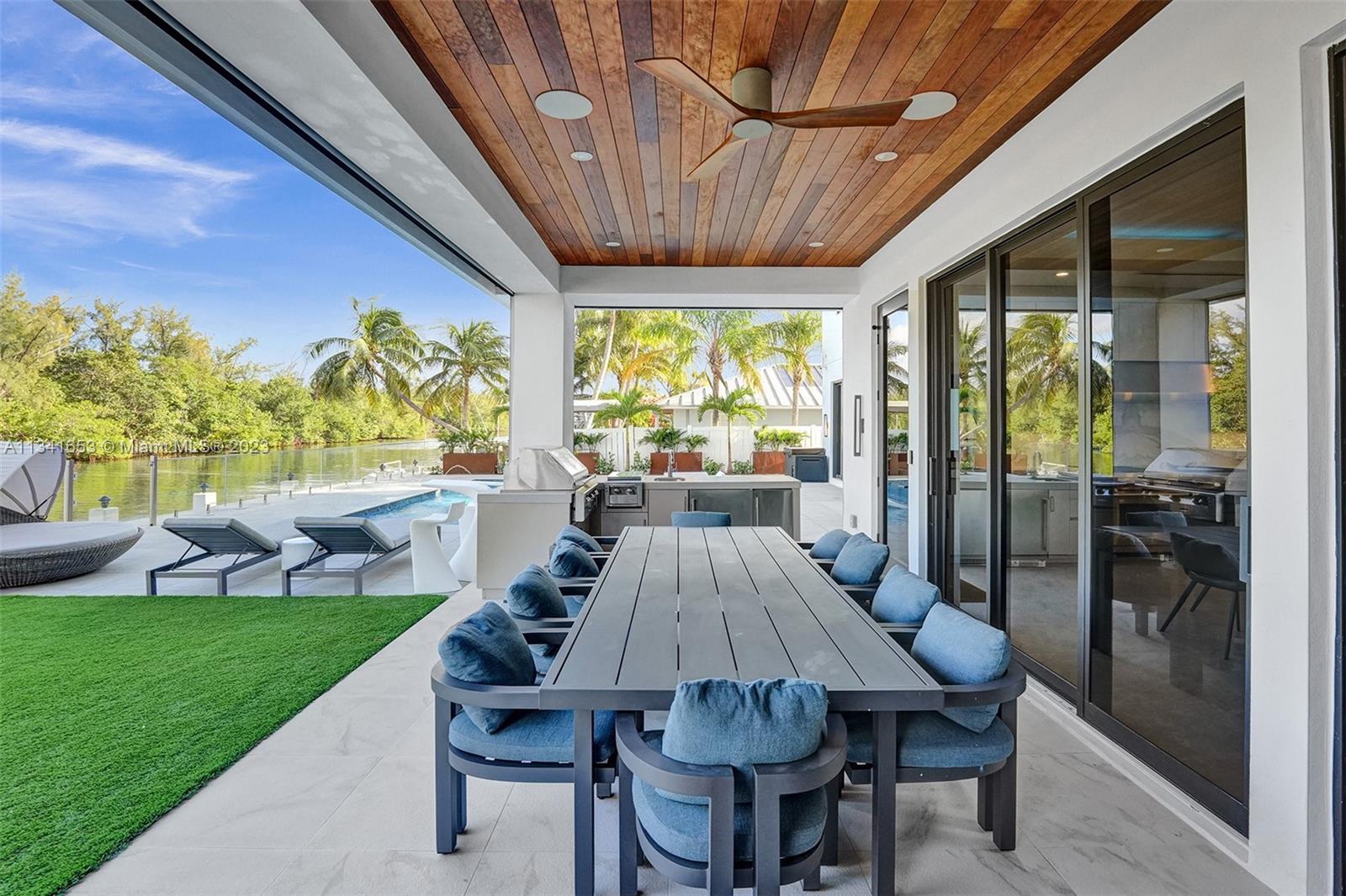 LITTLE HARBOR ON THE HILL - Residential