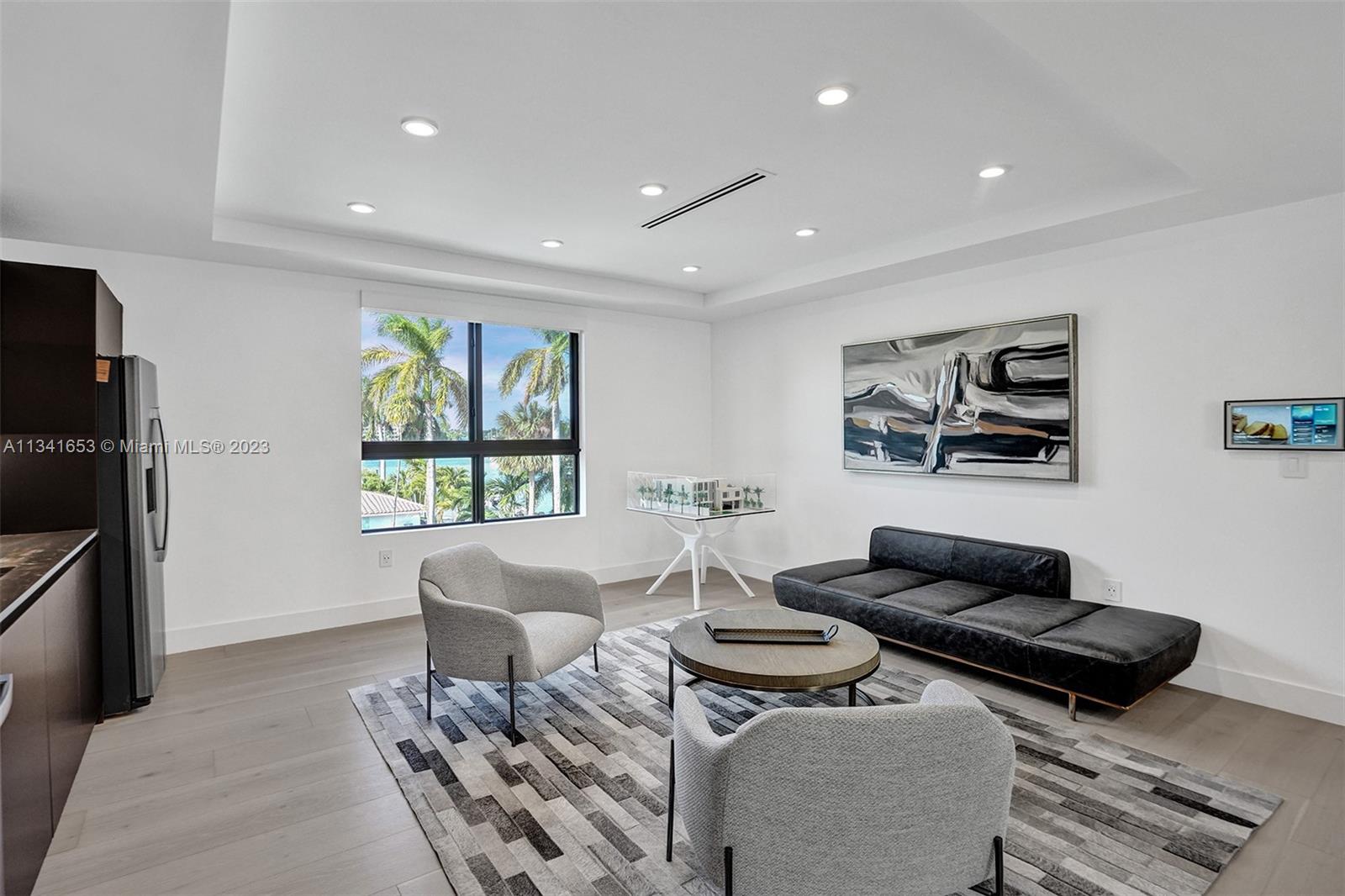 LITTLE HARBOR ON THE HILL - Residential