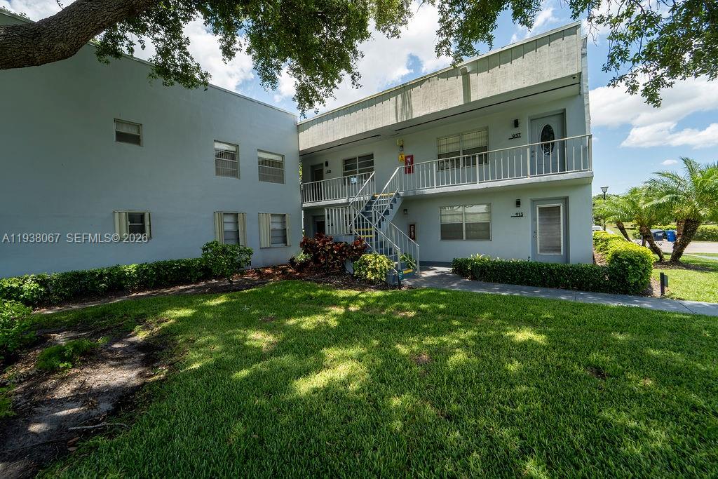 KINGS POINT NORMANDY COND - Residential