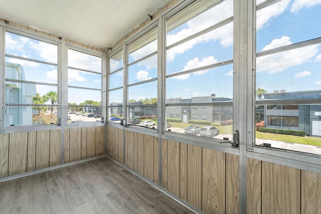 KINGS POINT NORMANDY COND - Residential
