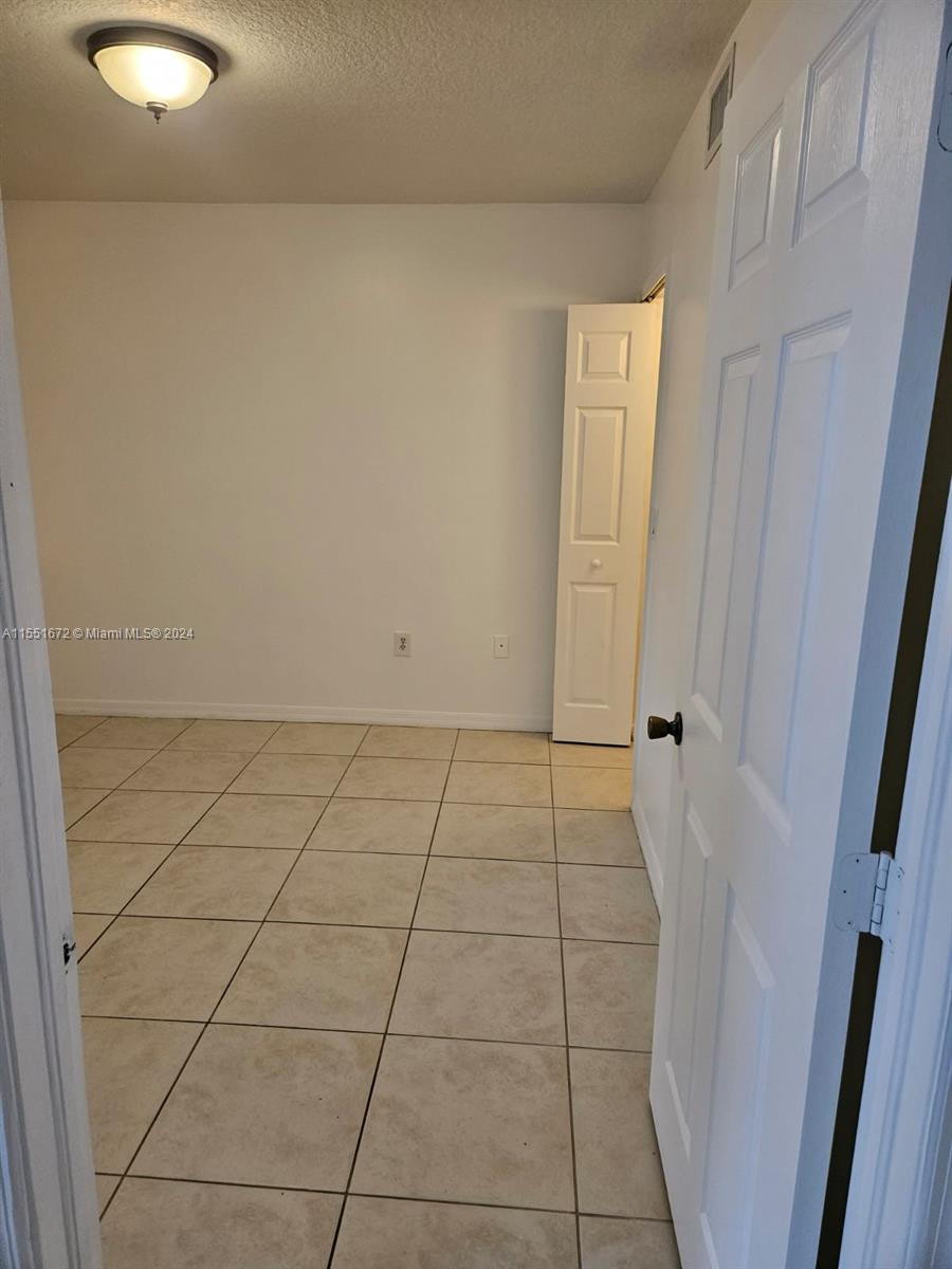 VENETIA GARDENS SOUTH CON - Residential