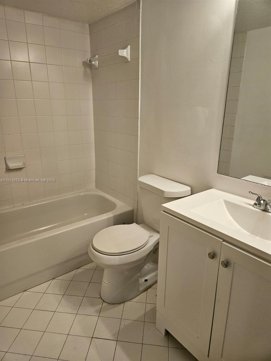 VENETIA GARDENS SOUTH CON - Residential