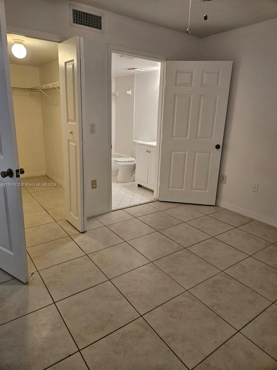VENETIA GARDENS SOUTH CON - Residential