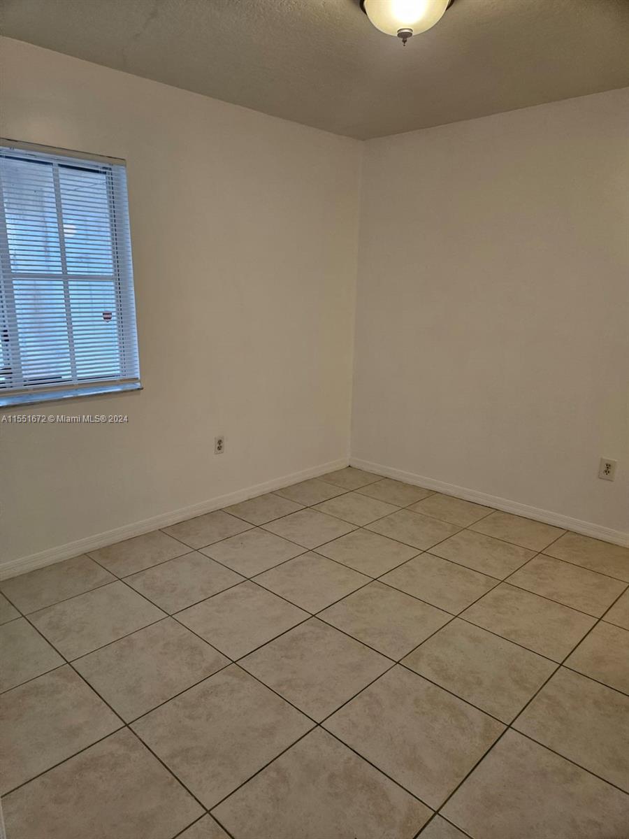 VENETIA GARDENS SOUTH CON - Residential