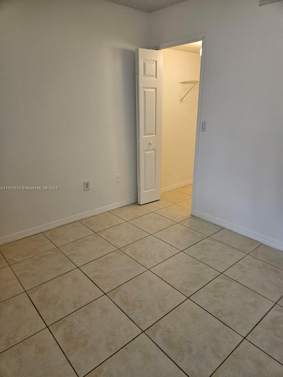 VENETIA GARDENS SOUTH CON - Residential