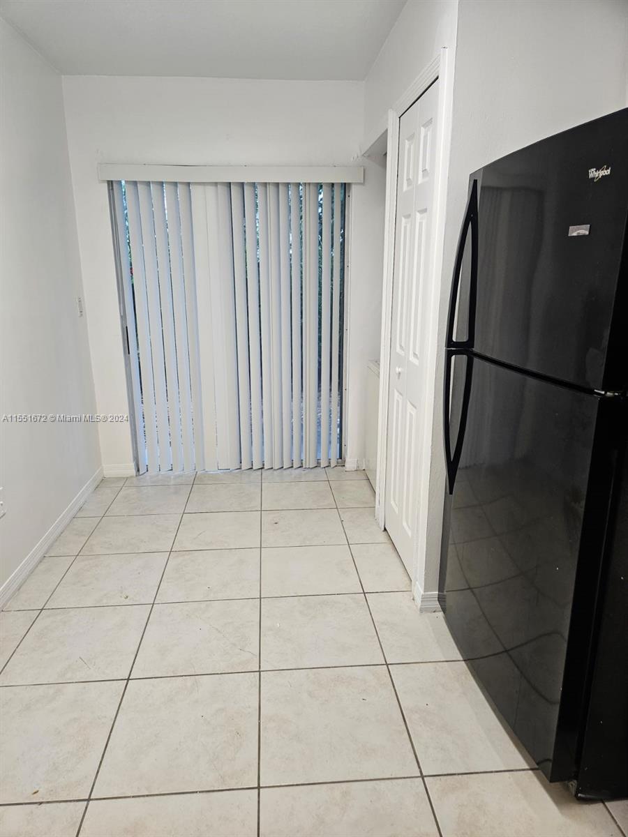 VENETIA GARDENS SOUTH CON - Residential