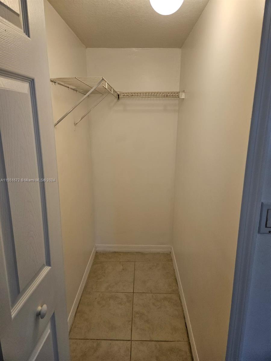 VENETIA GARDENS SOUTH CON - Residential