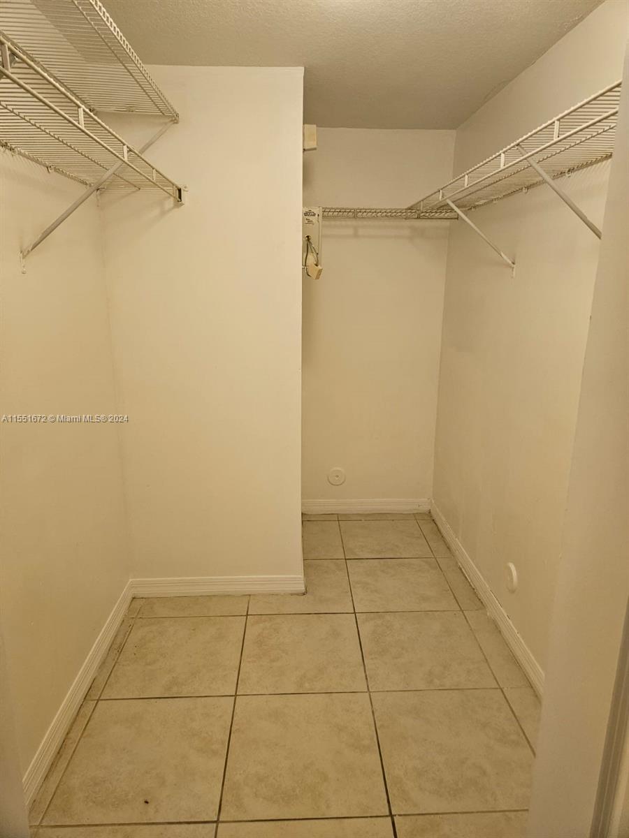 VENETIA GARDENS SOUTH CON - Residential
