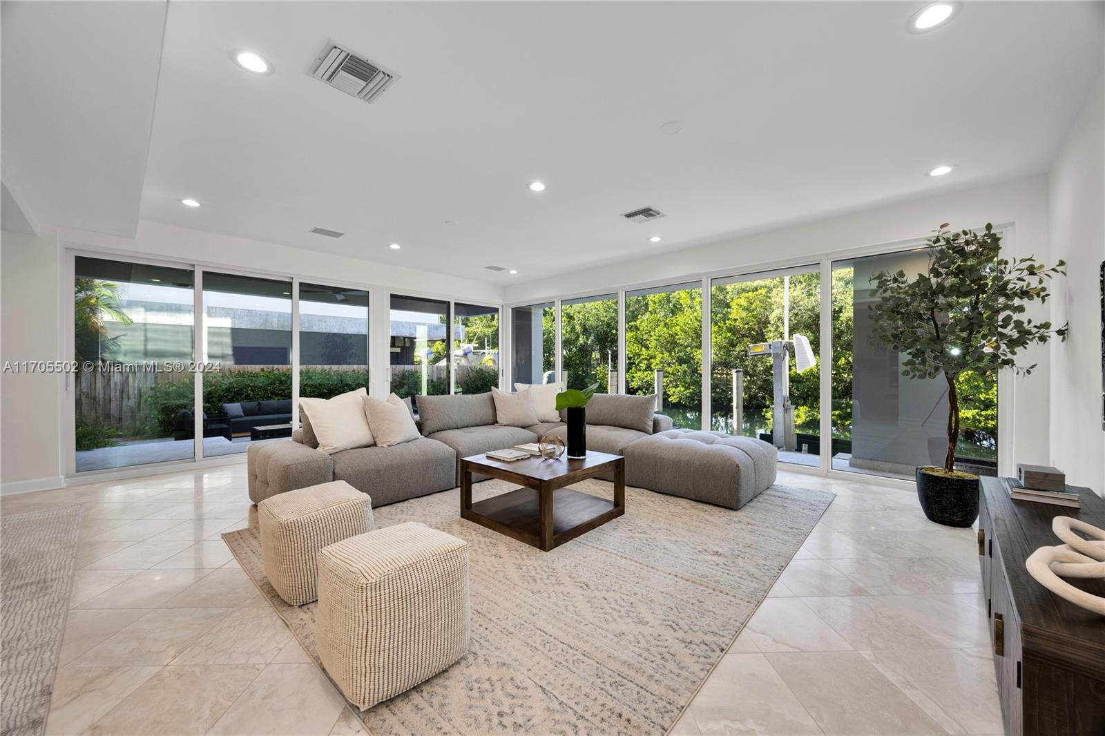 ROCKERMAN HEIGHTS - Residential