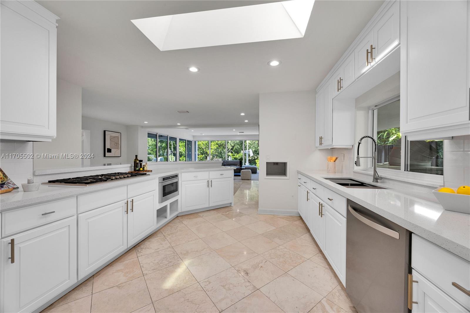 ROCKERMAN HEIGHTS - Residential