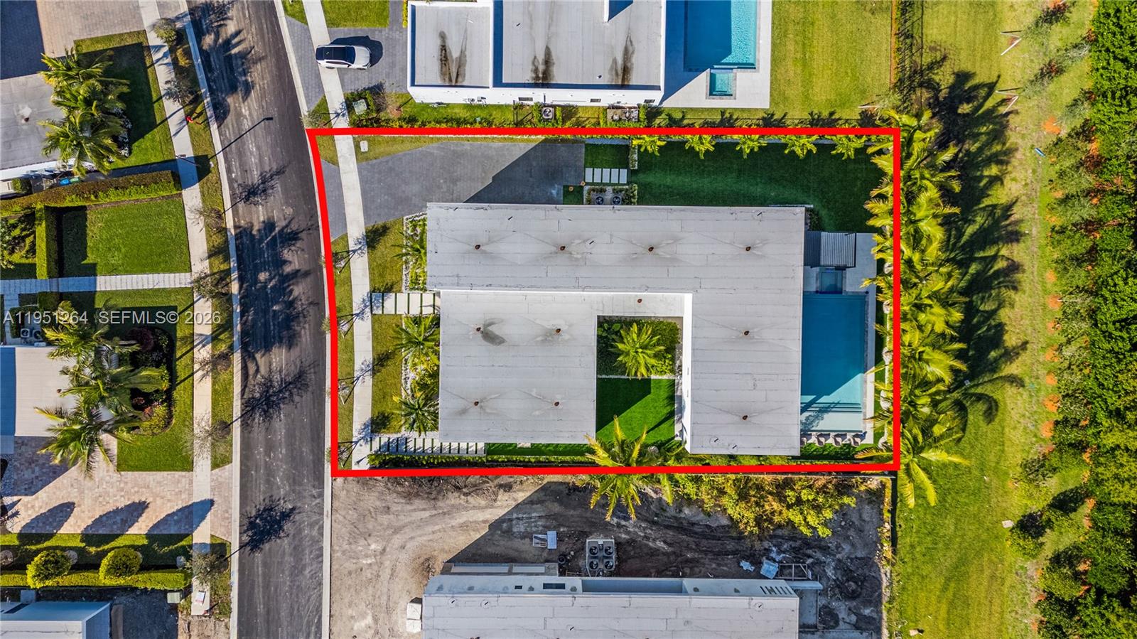 WESTON ESTATES - Residential