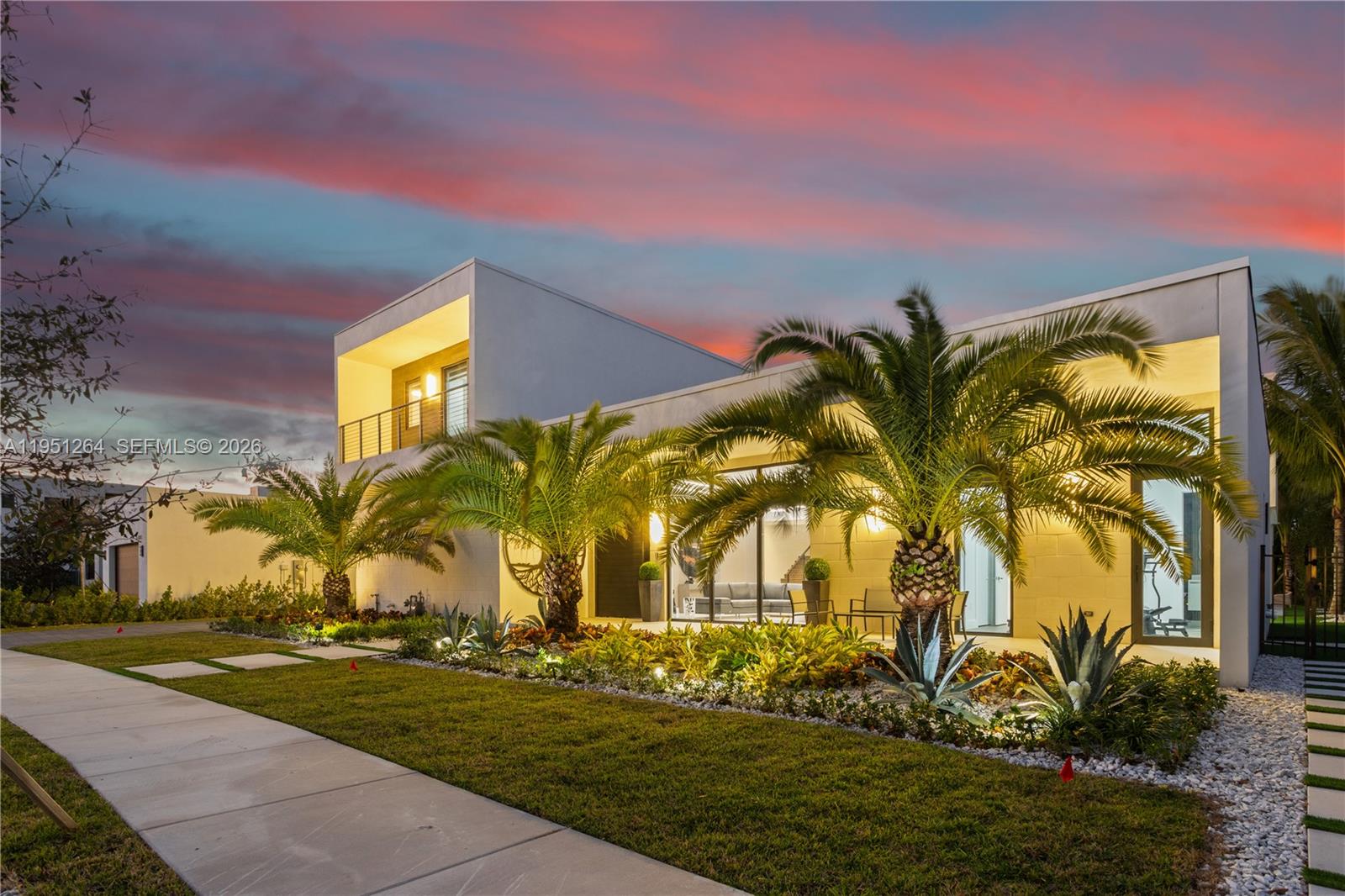 WESTON ESTATES - Residential
