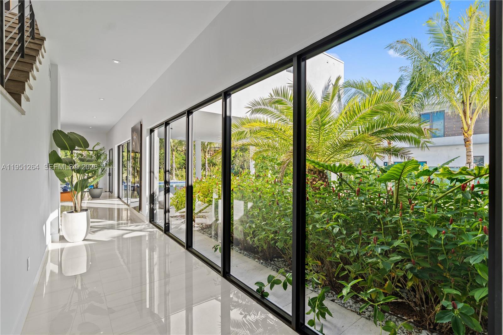 WESTON ESTATES - Residential