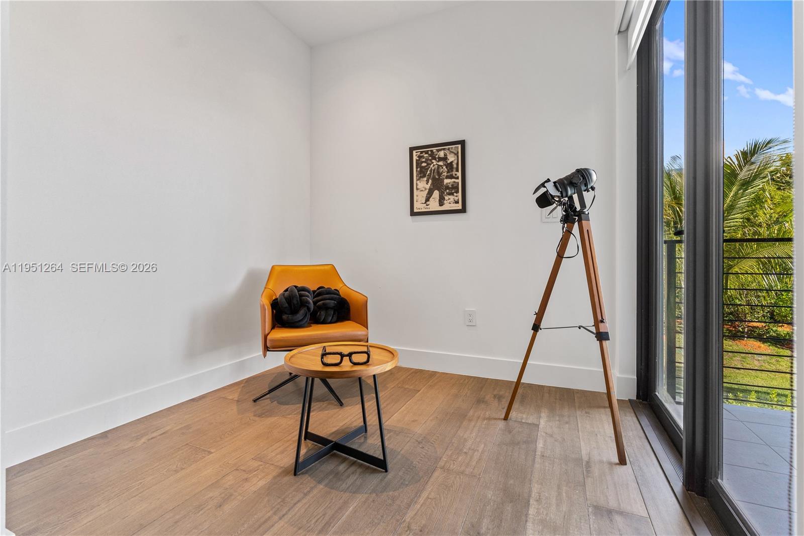 WESTON ESTATES - Residential