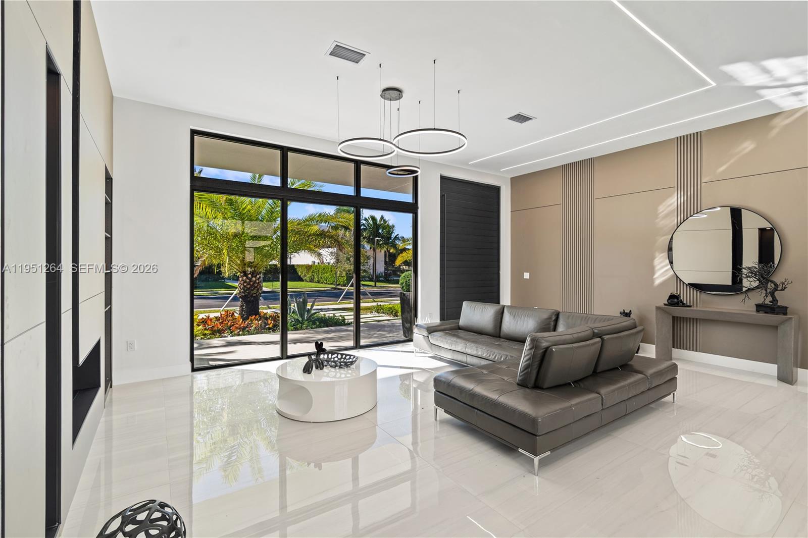 WESTON ESTATES - Residential