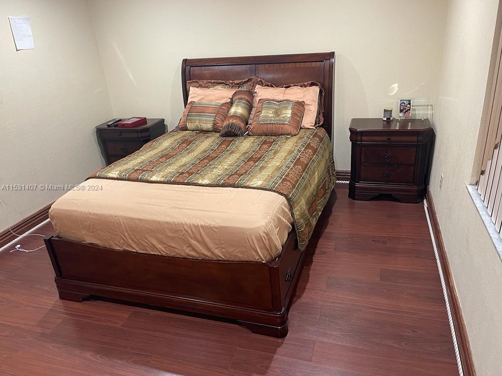 TOWNHOMES OF MONTEREY - Residential