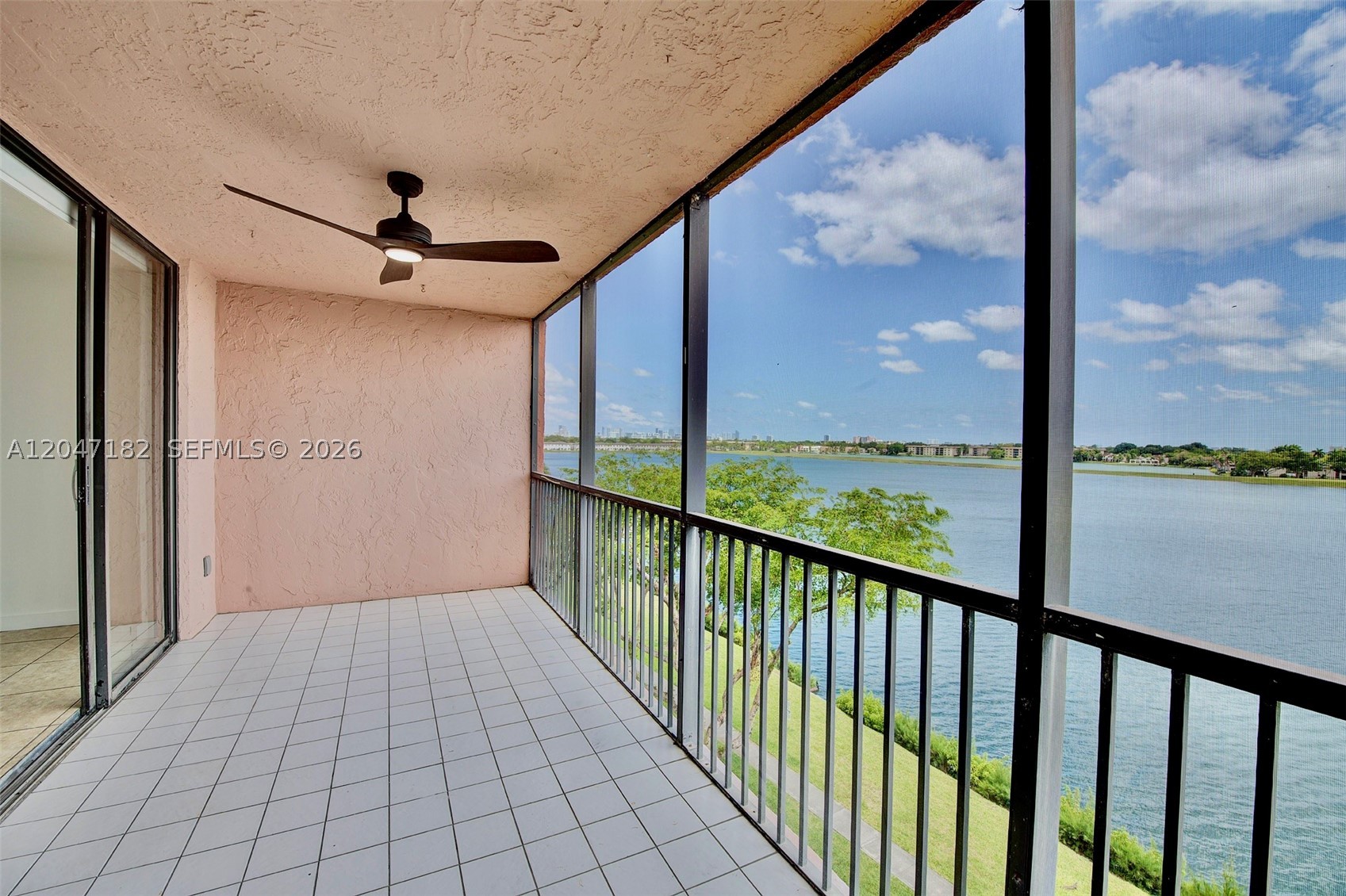 LAKEVIEW OF THE CALF CLUB - Residential Lease