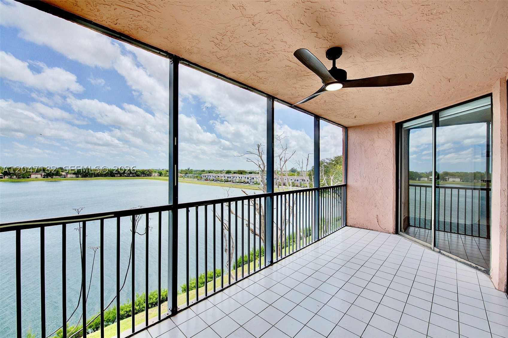 LAKEVIEW OF THE CALF CLUB - Residential Lease