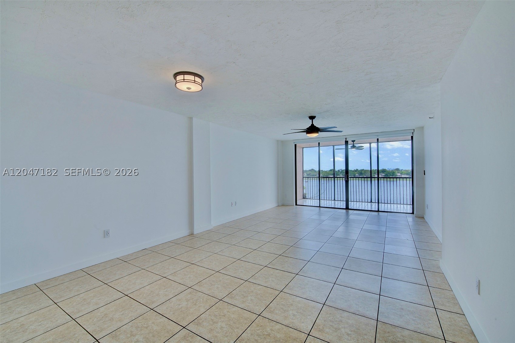LAKEVIEW OF THE CALF CLUB - Residential Lease