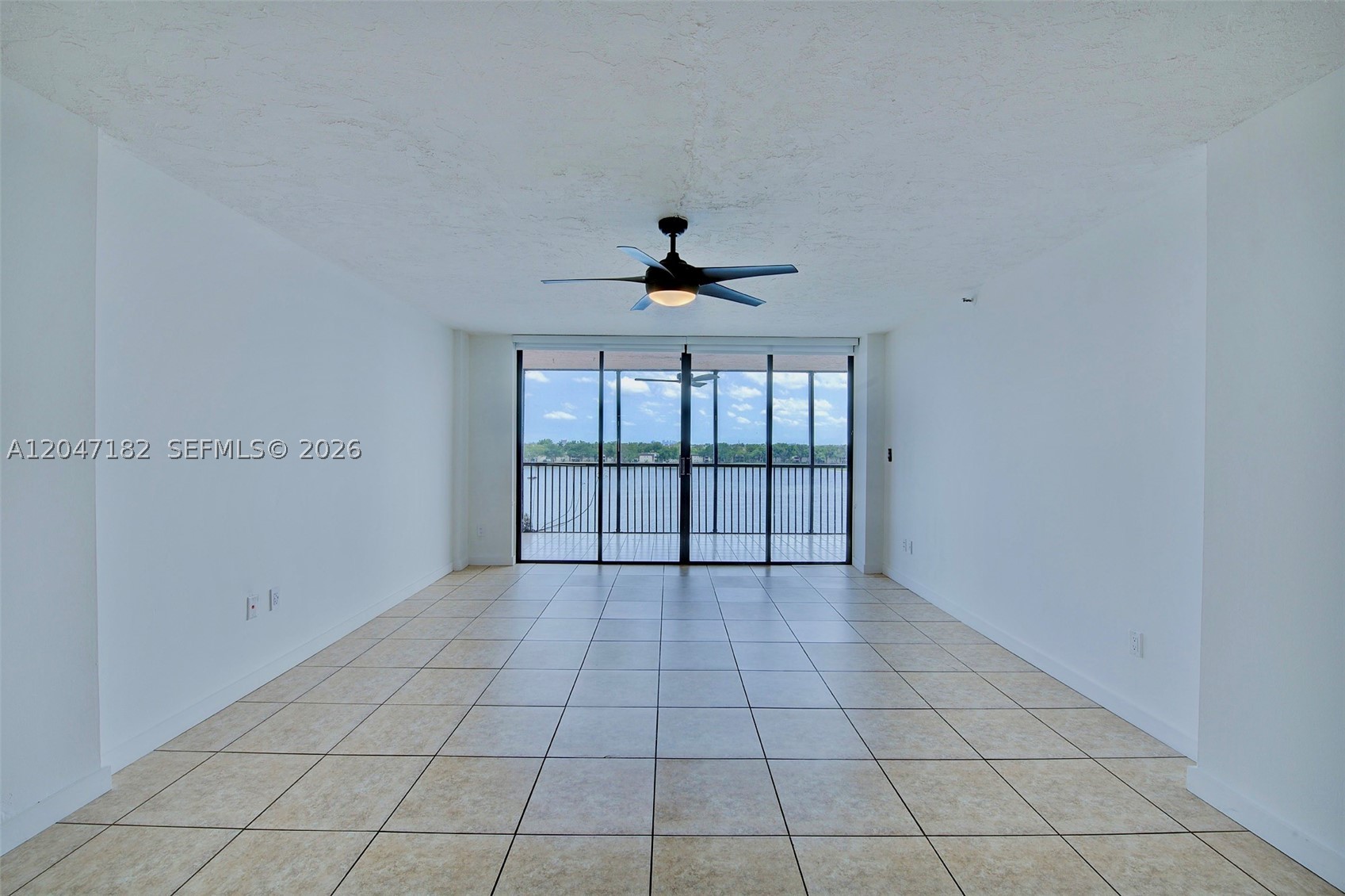 LAKEVIEW OF THE CALF CLUB - Residential Lease