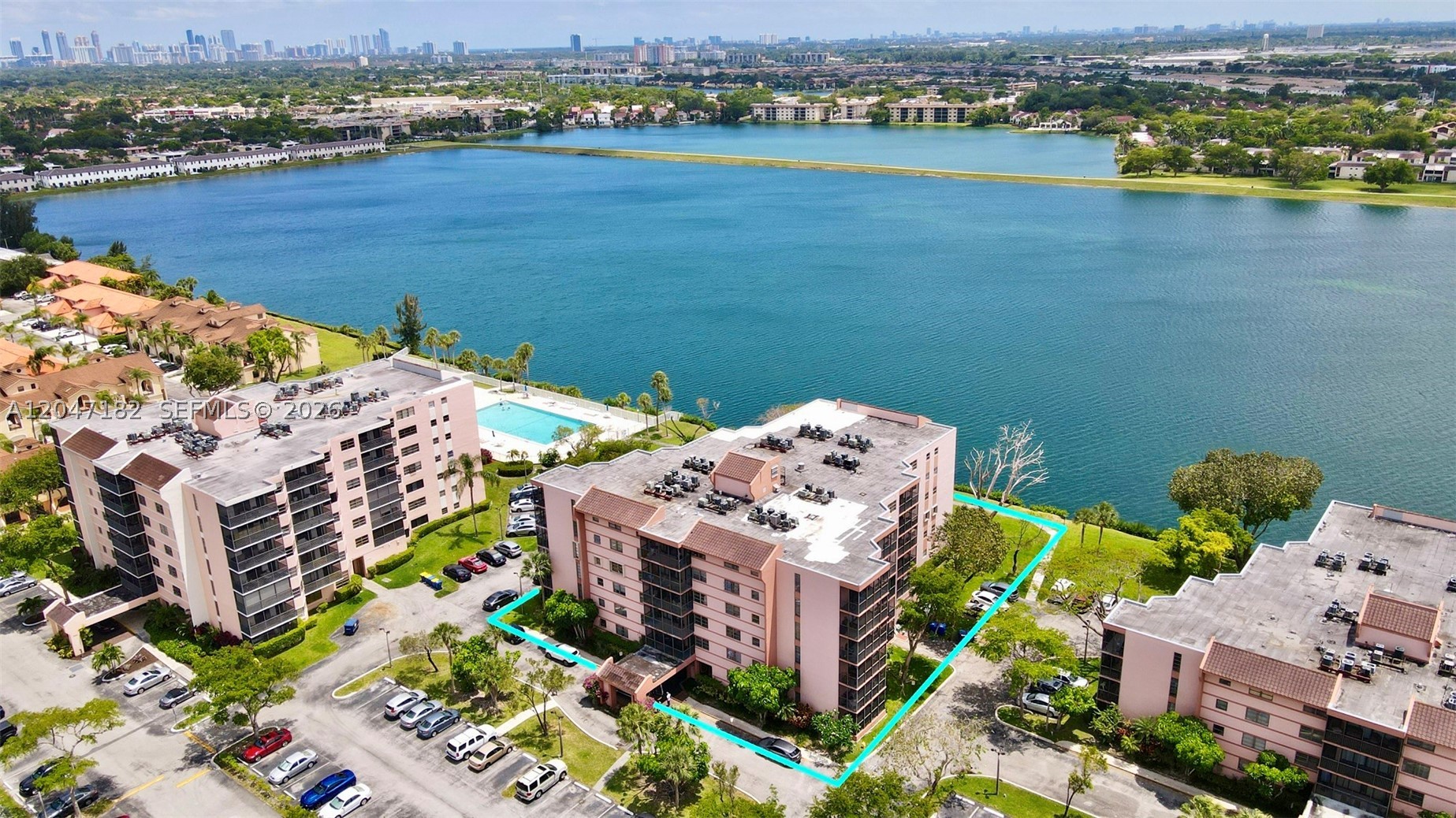 LAKEVIEW OF THE CALF CLUB - Residential Lease