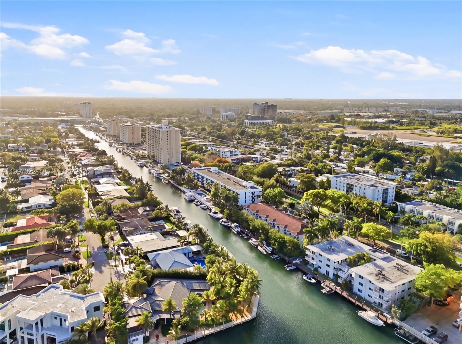 THE PALMS CONDO - Residential