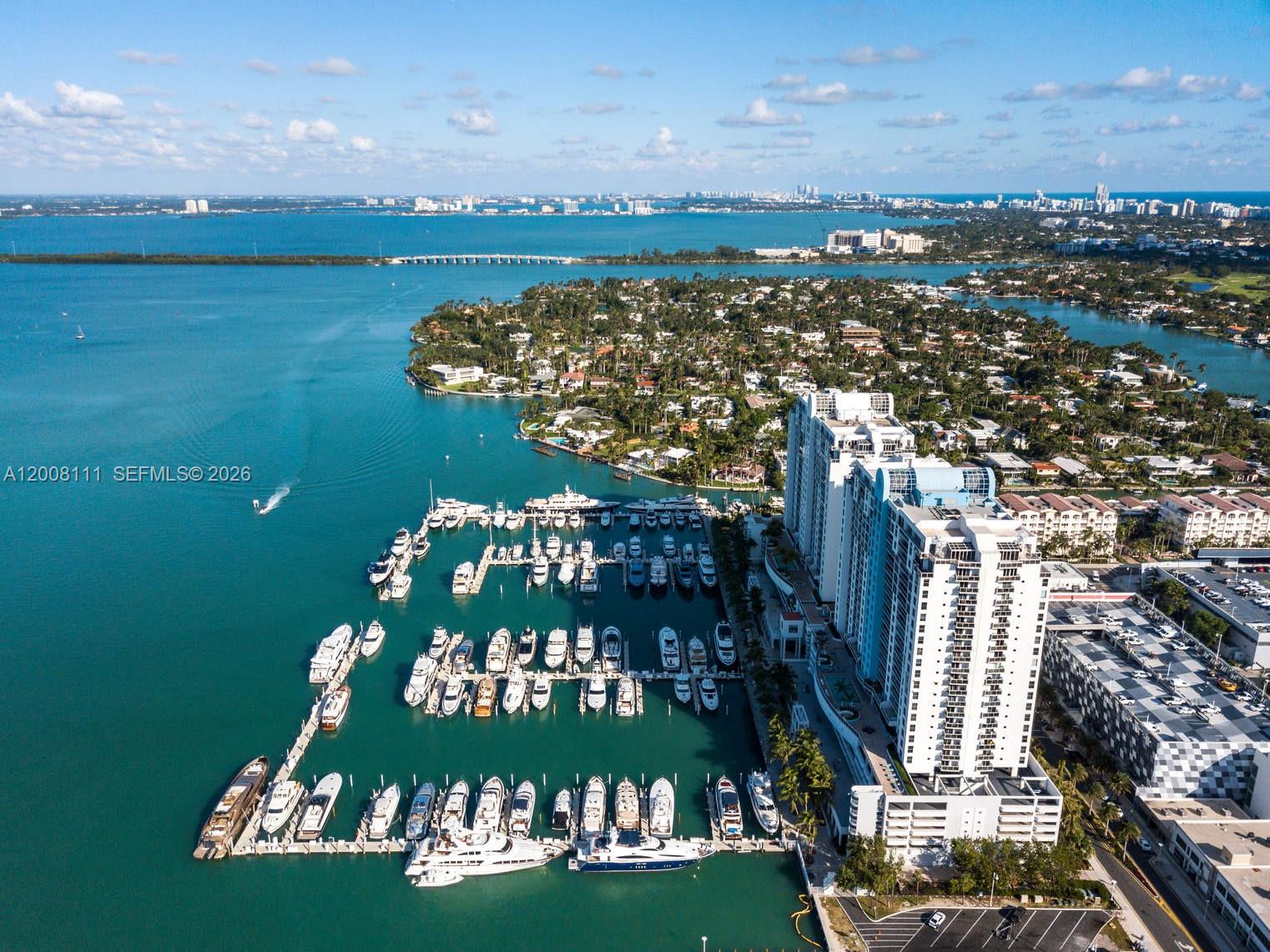 SUNSET HARBOUR SOUTH COND - Residential