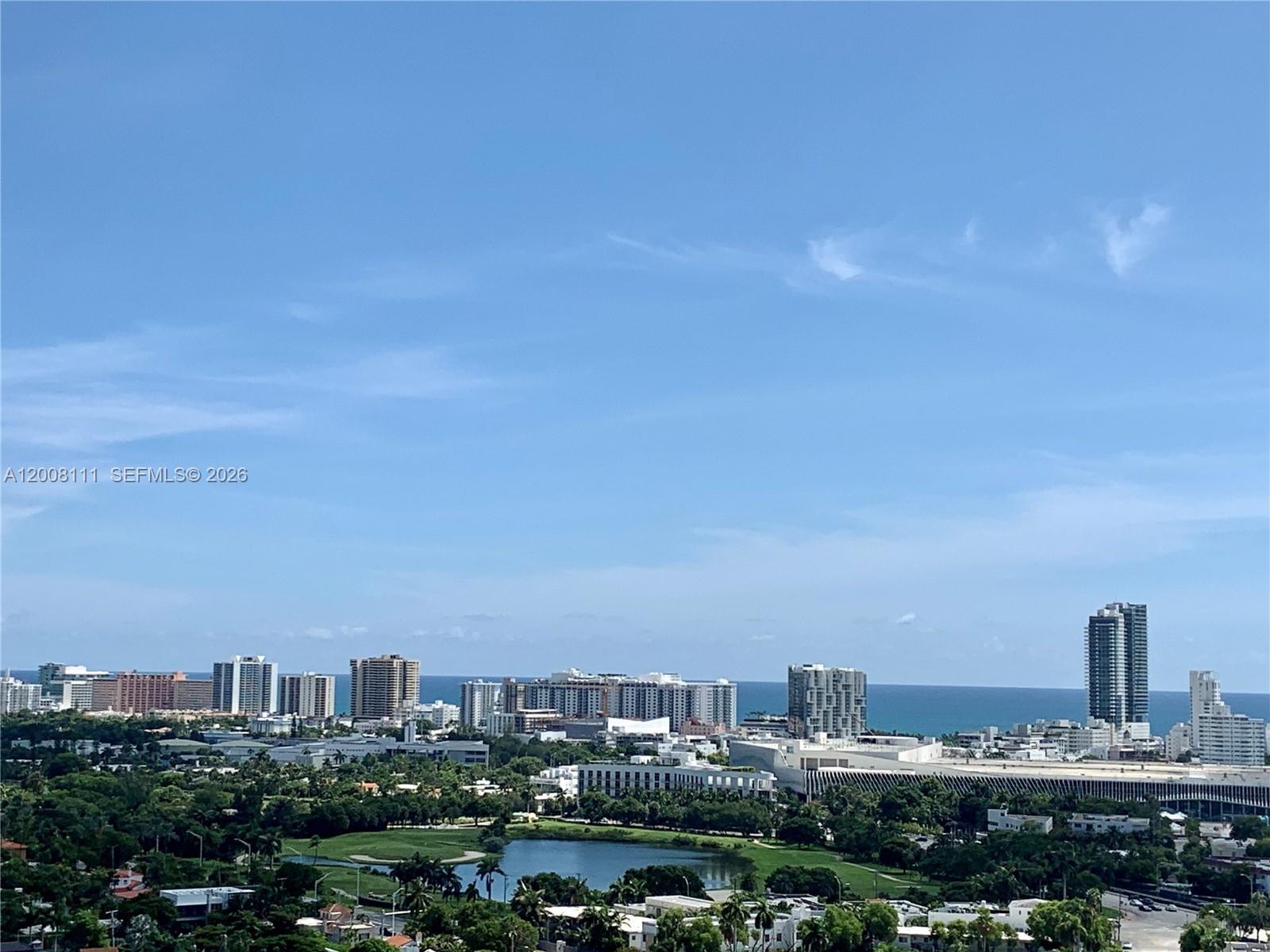 SUNSET HARBOUR SOUTH COND - Residential