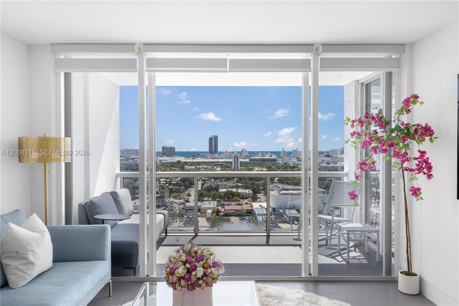 SUNSET HARBOUR SOUTH COND - Residential